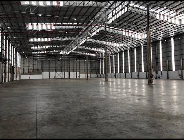 8,236M² WAREHOUSE TO LET IN CHESTERVILLE